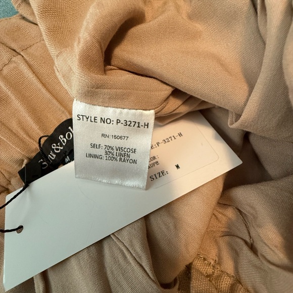 Women's Tan Shorts with Bow Detail - Picture 8 of 8